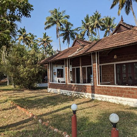 Baycliff Cottages Varkala Bagian luar foto